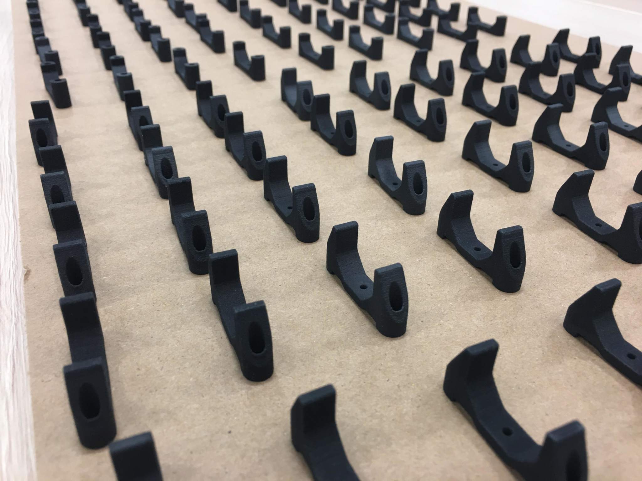 Immensa利用其专有的后处理卫理公会教徒ds to produce black parts for a client. Image via Immensa Labs.