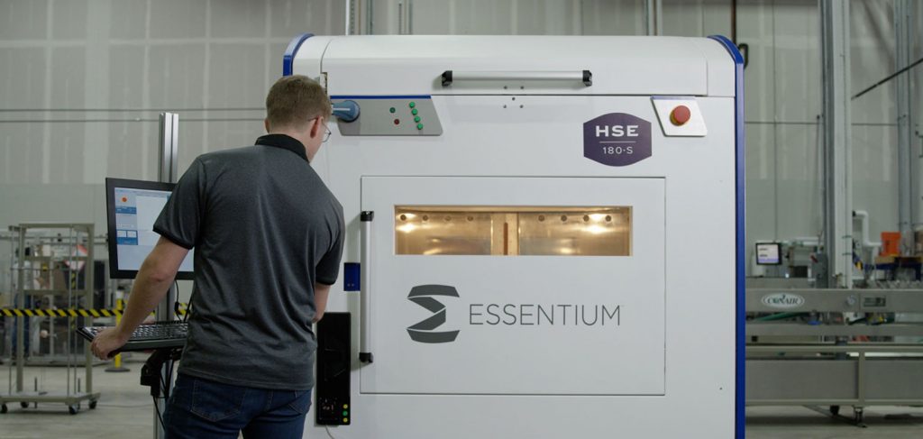 Essentium的高速挤出(HSE) 3D打印机。通过Essentium照片。