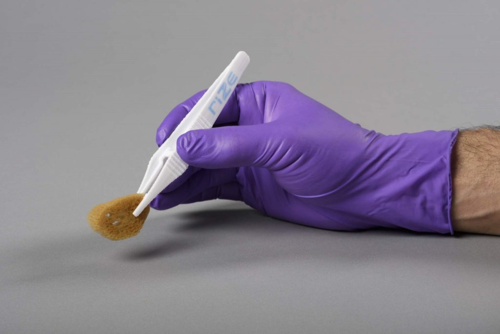 Ideal for medical device fabrication. APD 3D printed tweezers. Photo via Rize Inc.