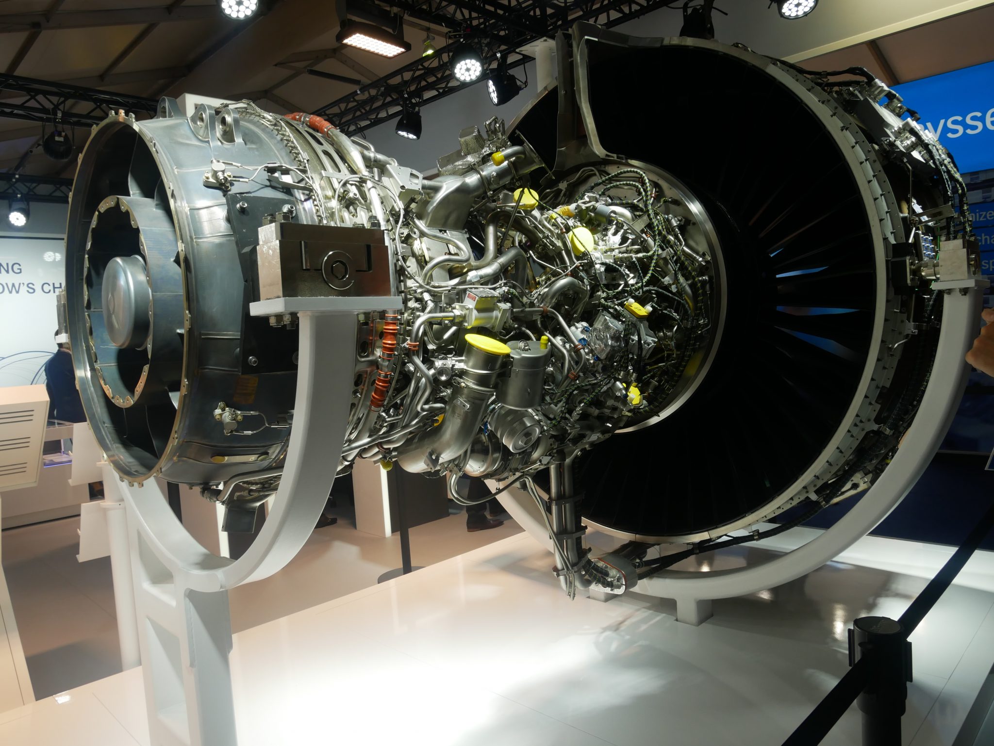 The Pratt & Whitney Geared Turbofan PW1000G aircraft engine, complete with additively manufactured components. Photo via Tia Vialva.