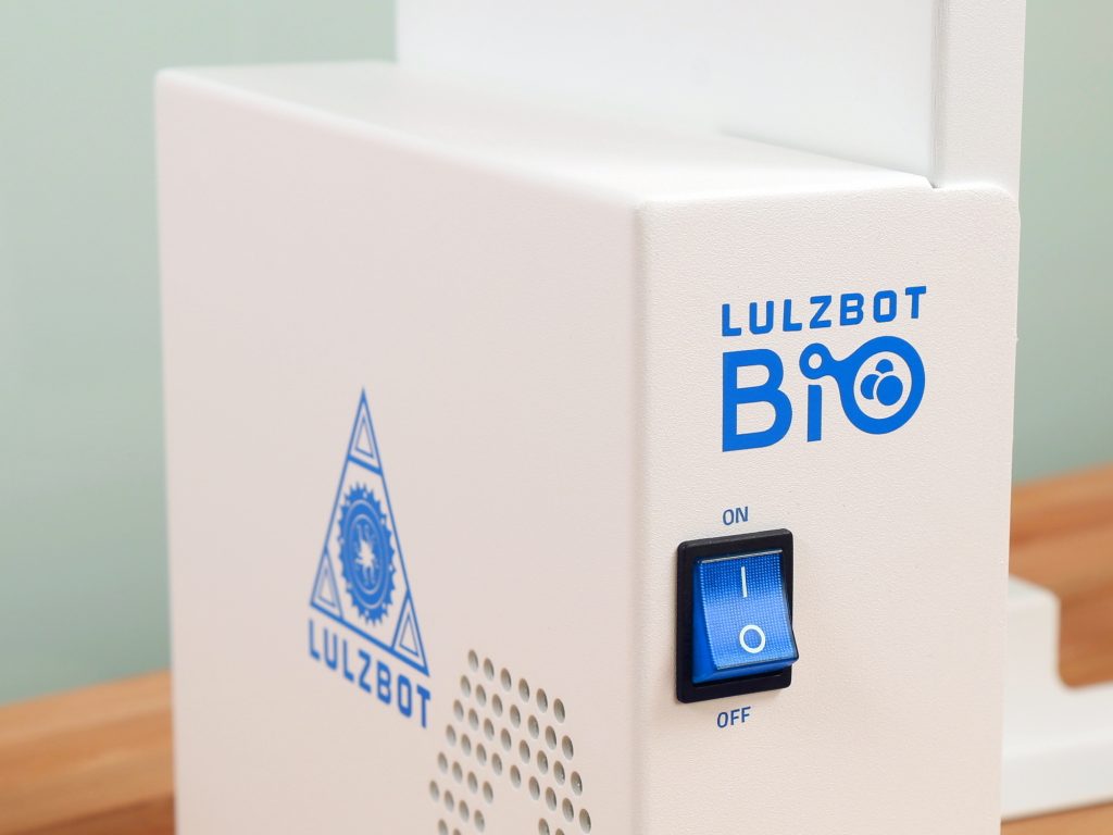 LulzBot生物3D打印机首次亮相。照片由Aleph Objects拍摄