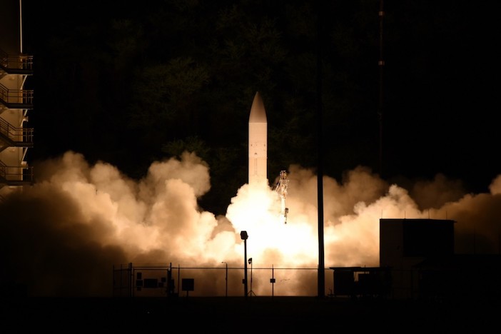 美国先前已经测试过高度的导弹技术，但尚未产生全功能武器。照片通过美国国防部。