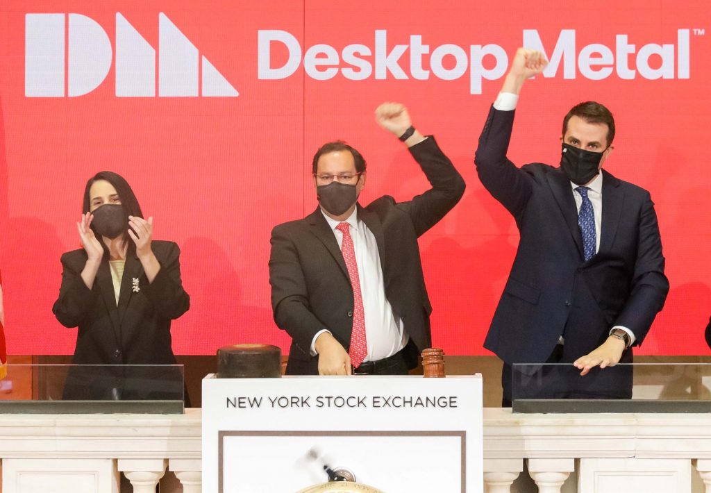 随着与Trine合并的结束，Desktop Metal现在已经在纽约证券交易所上线。照片通过桌面金属。