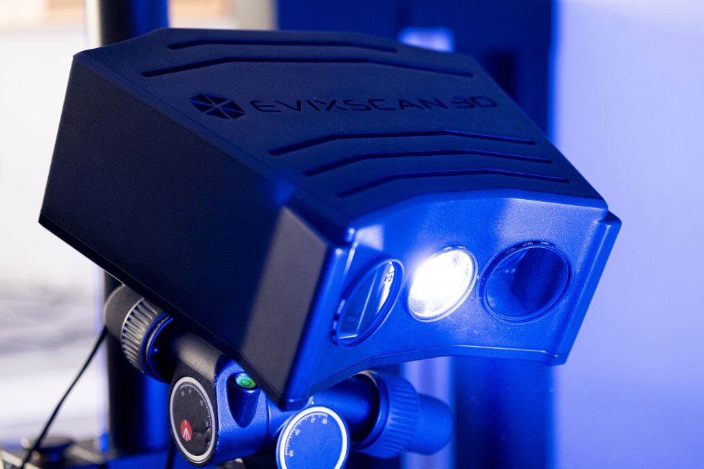 EvixScan FinePrecision 3D扫描仪。通过evatronix的照片。