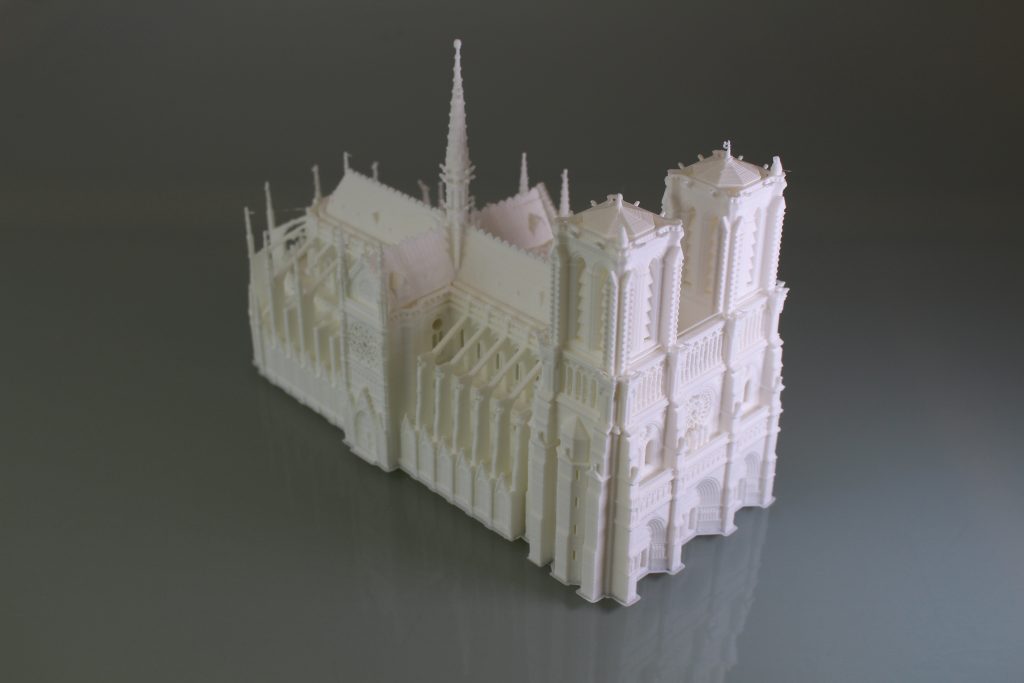 巴黎圣母院大教堂印刷测试。由3D打印行业拍摄。