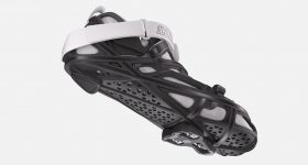 这3D printed LoreOne cycling shoe. Photo via Lore.