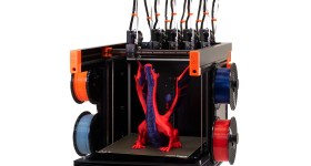 具有五个打印头的Prusa XL 3D打印机。照片通过prusa。
