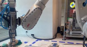 Parley为海洋机器人手臂安装的3D打印机。