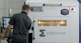 Essentium的HSE 180-S 3D打印机。通过Essentium照片。